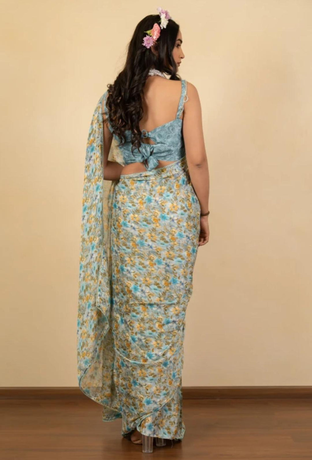 Multicolor Doted White Saari With Sky Blue Blouse